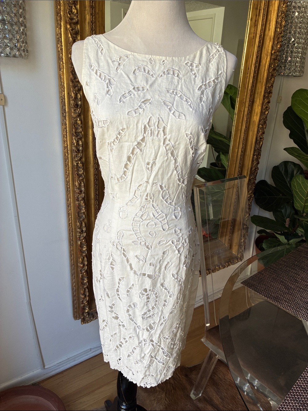 Chetta B Classic Sleeveless White Lace Sheath linen Dress size 6